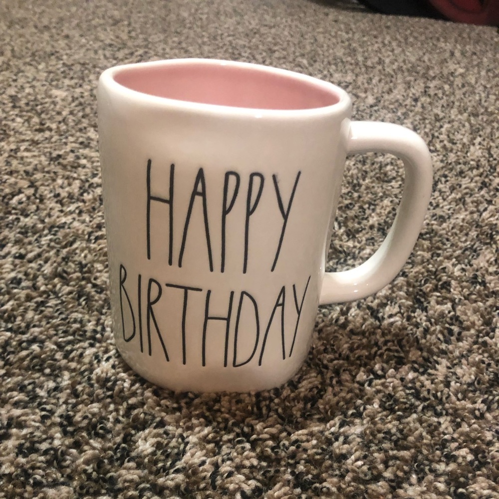 NWT Rae Dunn Happy Birthday Mug